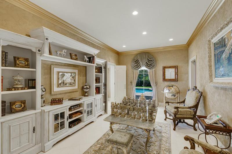  Single Family Homes Photo 18:  Jupiter Island,  FL 33455