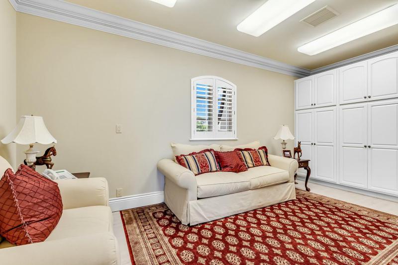  Single Family Homes Photo 29:  Jupiter Island,  FL 33455