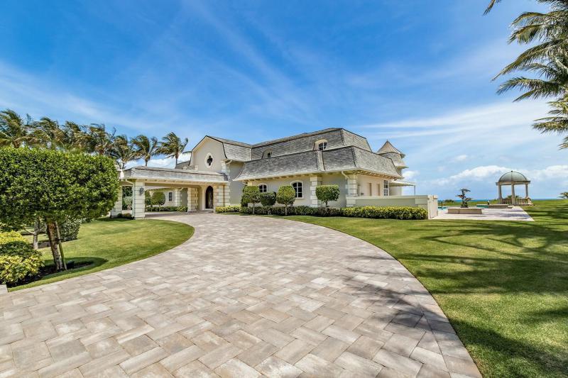  Single Family Homes Photo 34:  Jupiter Island,  FL 33455