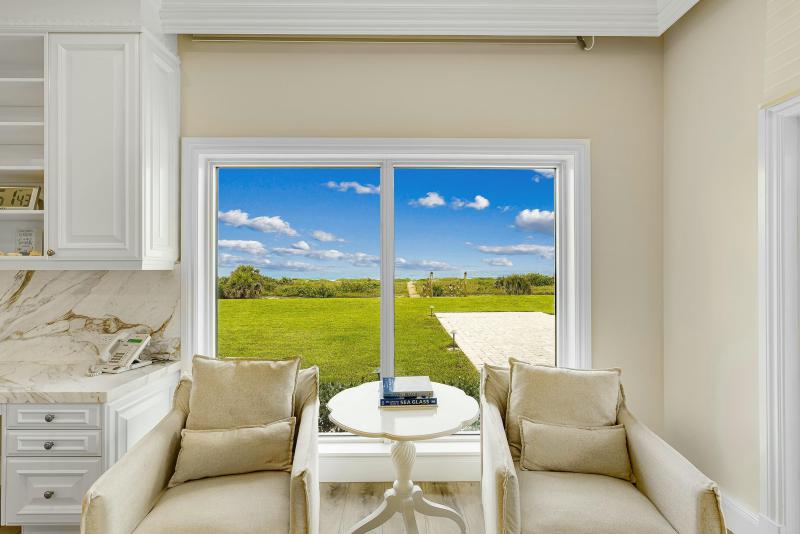 Single Family Homes Photo 49:  Jupiter Island,  FL 33455