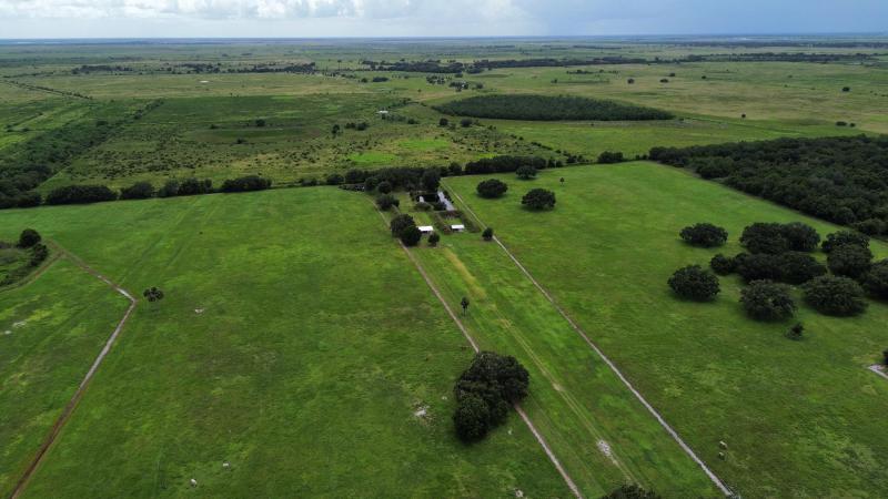  Commercial & Industrial Land Images 