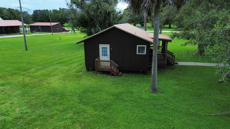  Commercial & Industrial Land Images 