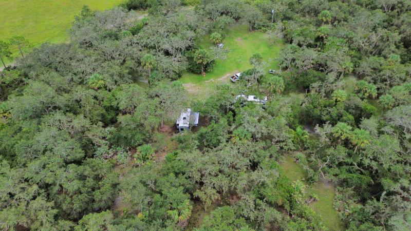  Commercial & Industrial Land Images 