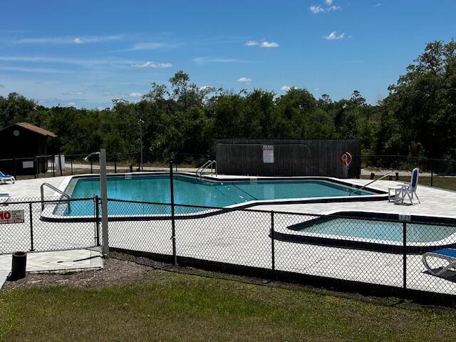  Commercial & Industrial Land Images 