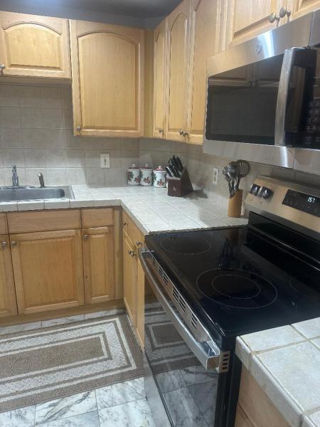  Condo & Townhome Photos