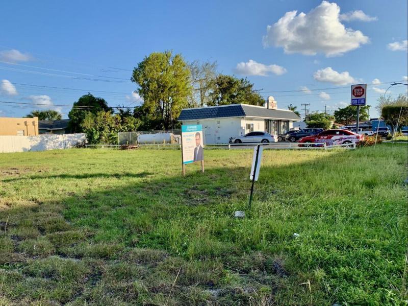  Commercial & Industrial Land Images 