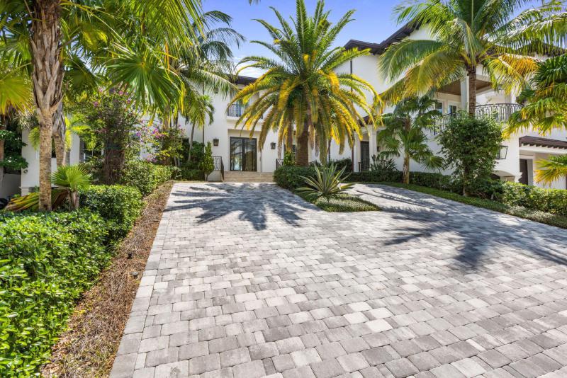  Single Family Homes Photo 14:  Delray Beach,  FL 33483