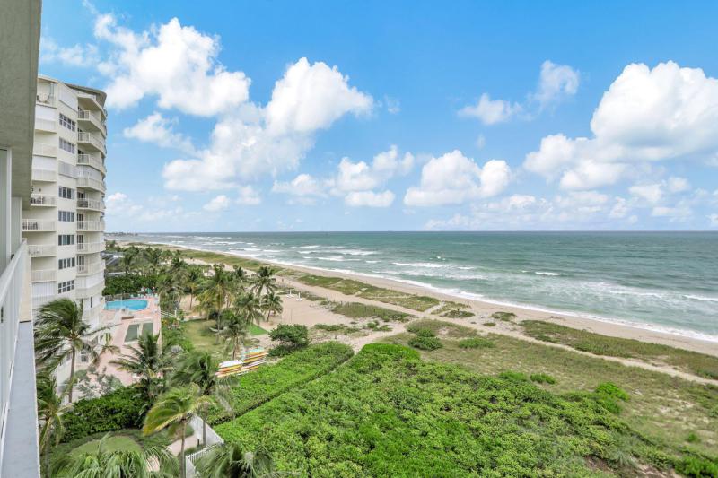 First Photo for Home For Sale at Pompano Beach, FL. 33062