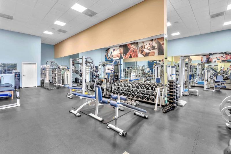  Condo & Townhome Photos