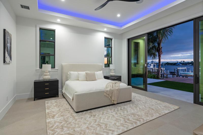  Single Family Homes Photo 15:  Lantana,  FL 33462