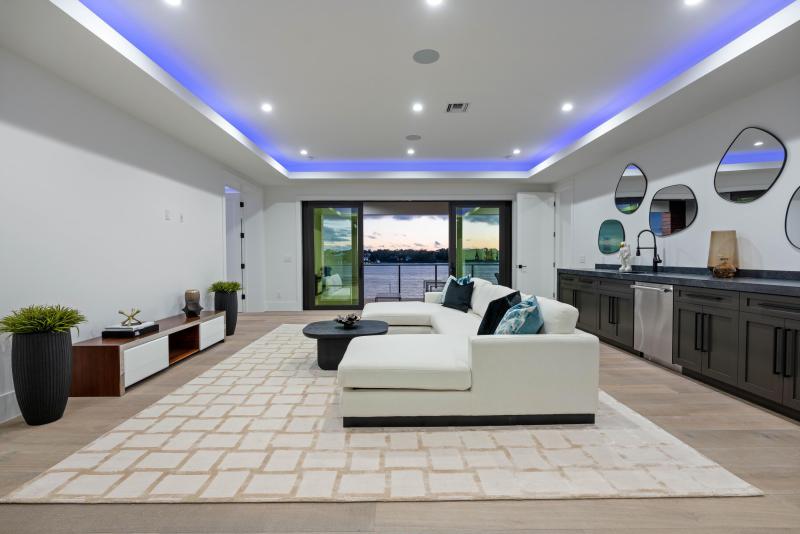  Single Family Homes Photo 16:  Lantana,  FL 33462