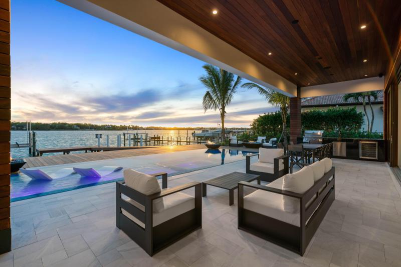  Single Family Homes Photo 39:  Lantana,  FL 33462