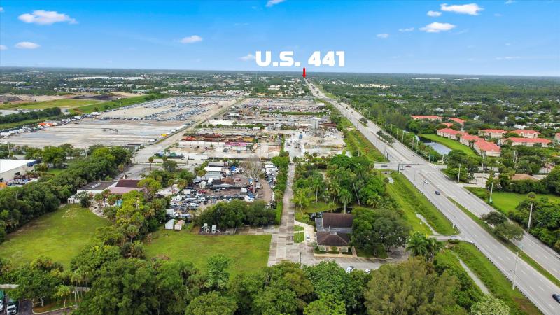  Commercial & Industrial Land Images 