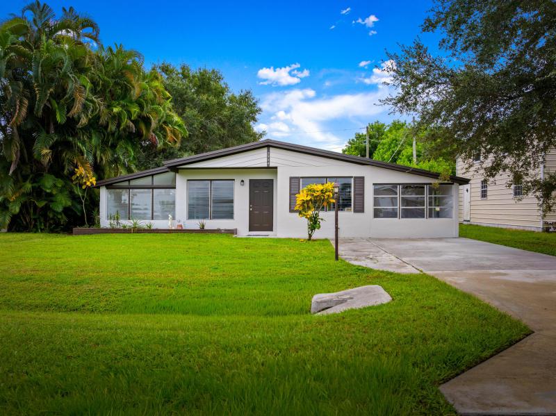 Duplex, Triplex and Fourplex Images