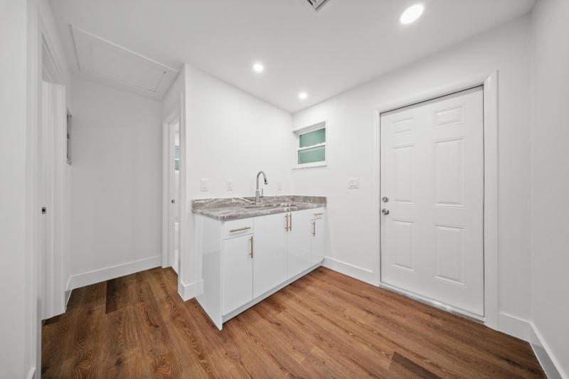 Duplex, Triplex and Fourplex Images