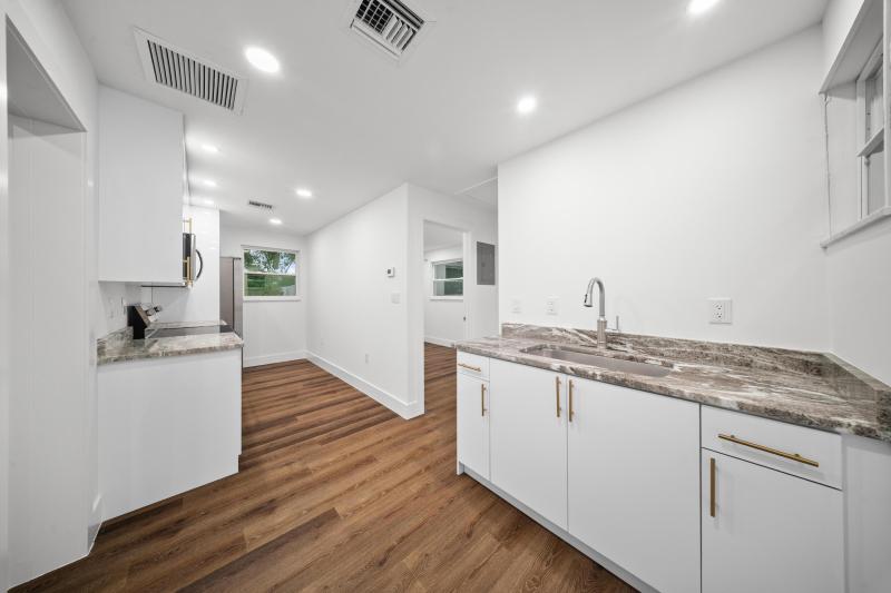 Duplex, Triplex and Fourplex Images