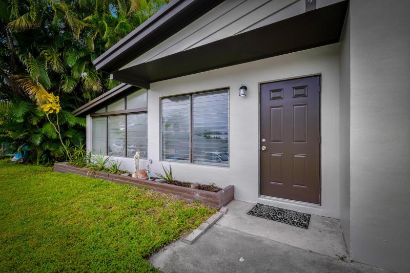 Duplex, Triplex and Fourplex Images