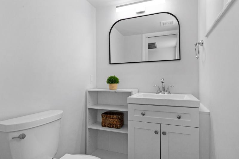  Condo & Townhome Photos