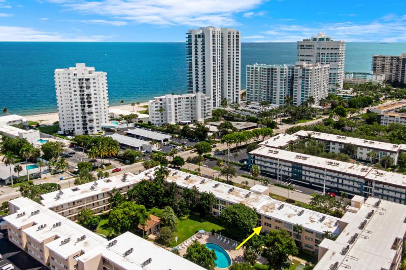  Condo & Townhome Photos