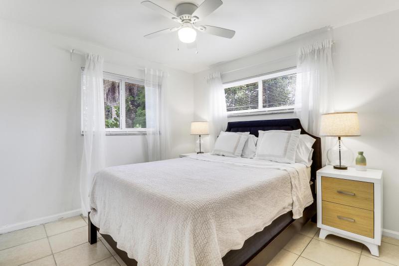 Duplex, Triplex and Fourplex Images