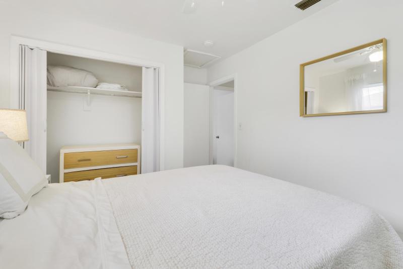 Duplex, Triplex and Fourplex Images