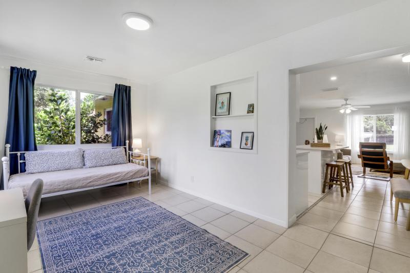 Duplex, Triplex and Fourplex Images