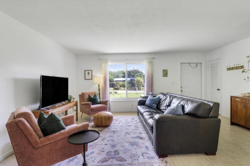 Duplex, Triplex and Fourplex Images