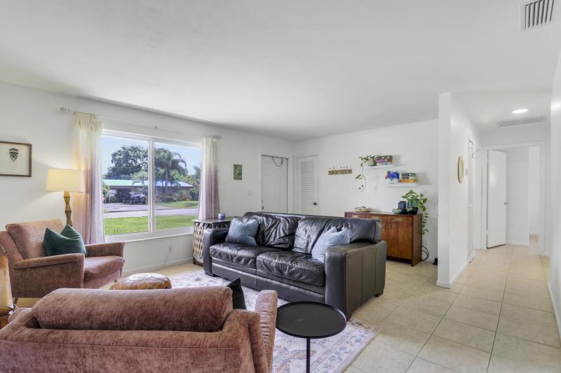 Duplex, Triplex and Fourplex Images