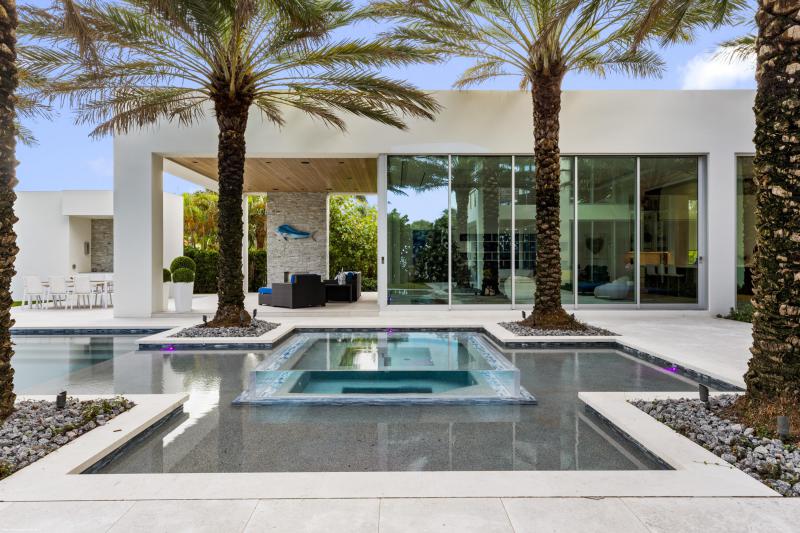  Single Family Homes Photo 73:  West Palm Beach,  FL 33405