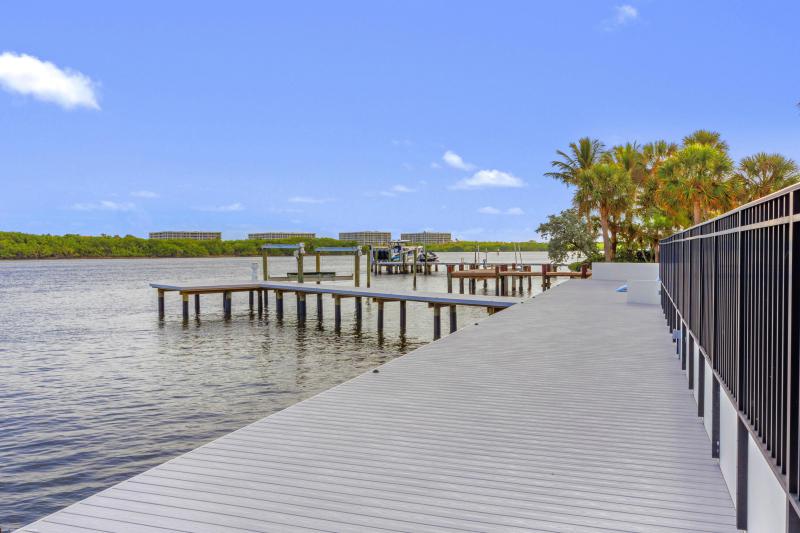 Single Family Homes Photo 81:  West Palm Beach,  FL 33405