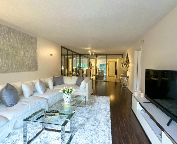  Condo & Townhome Photos