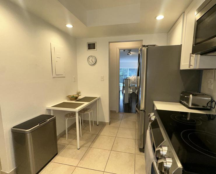  Condo & Townhome Photos