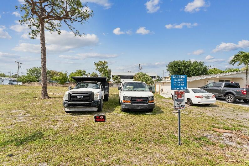  Commercial & Industrial Land Images 