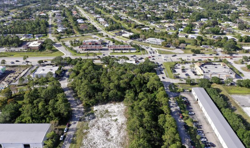  Commercial & Industrial Land Images 