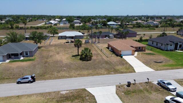 Duplex, Triplex and Fourplex Images