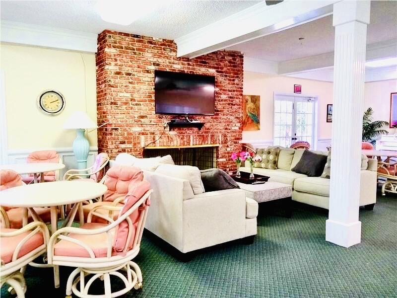  Condo & Townhome Photos