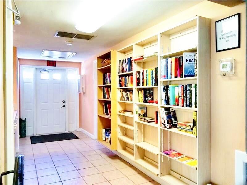  Condo & Townhome Photos
