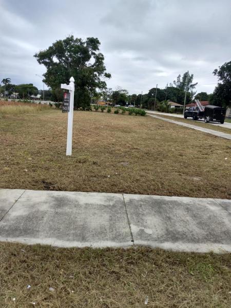  Commercial & Industrial Land Images 