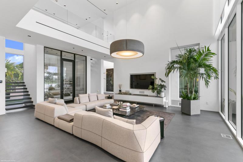  Single Family Homes Photo 10:  Palm Beach Gardens,  FL 33410