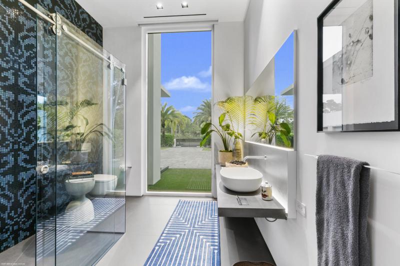  Single Family Homes Photo 22:  Palm Beach Gardens,  FL 33410