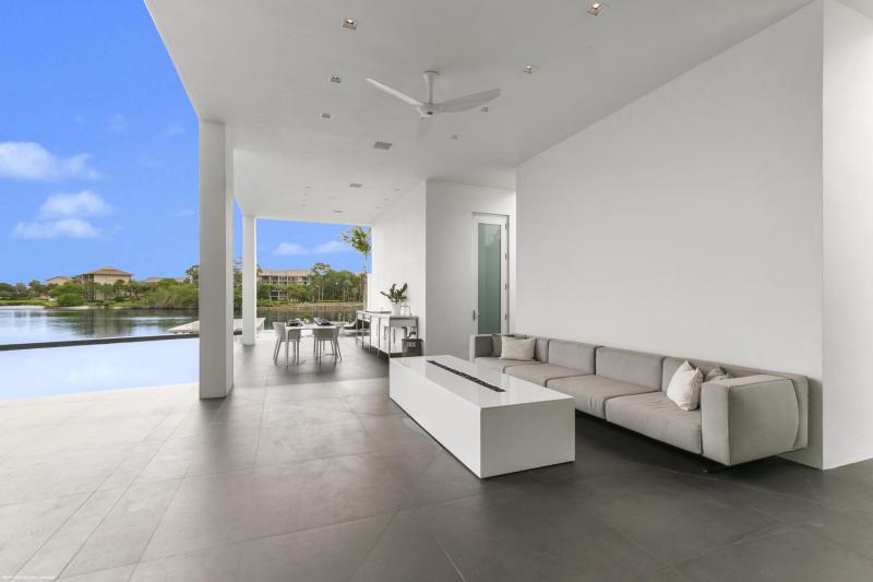  Single Family Homes Photo 52:  Palm Beach Gardens,  FL 33410