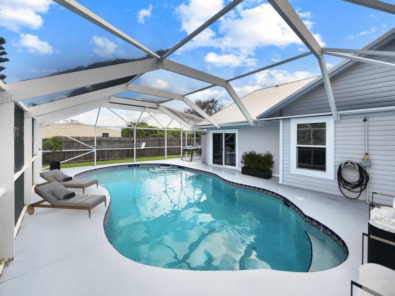  Single Family Homes Photo 25:  Port Saint Lucie,  FL 34953