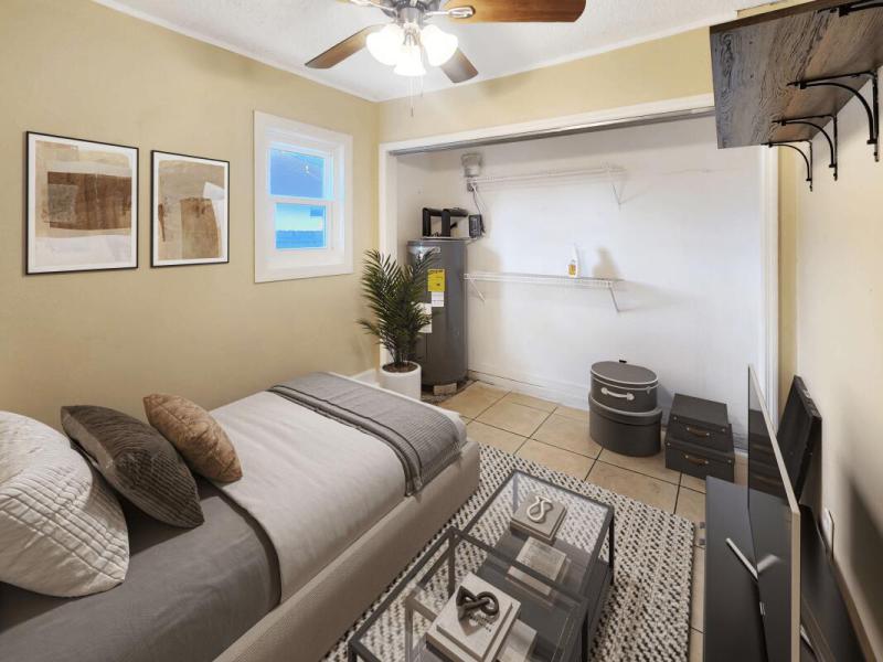  Single Family Homes Photo 37:  Port Saint Lucie,  FL 34953