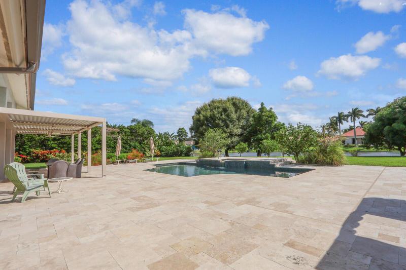  Single Family Homes Photo 12:  Palm Beach Gardens,  FL 33410