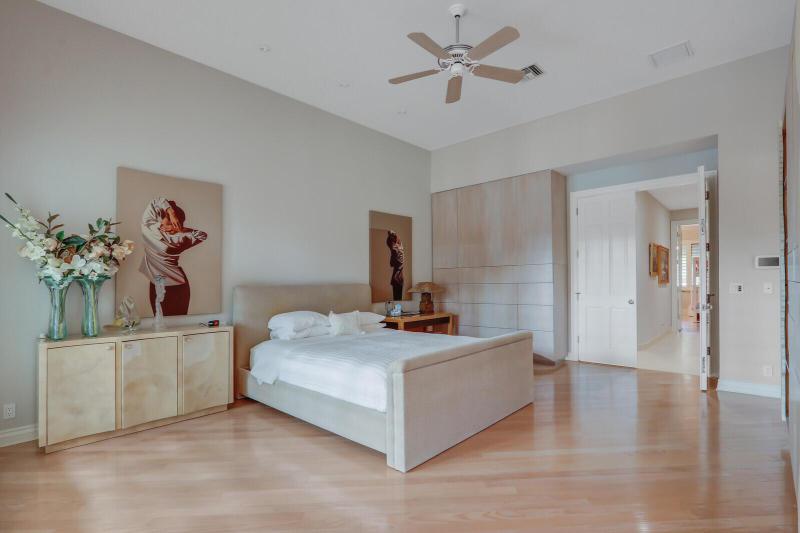 Single Family Homes Photo 67:  Palm Beach Gardens,  FL 33410