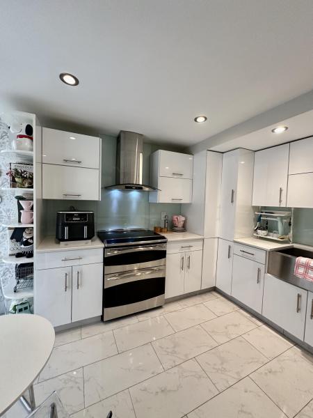  Condo & Townhome Photos