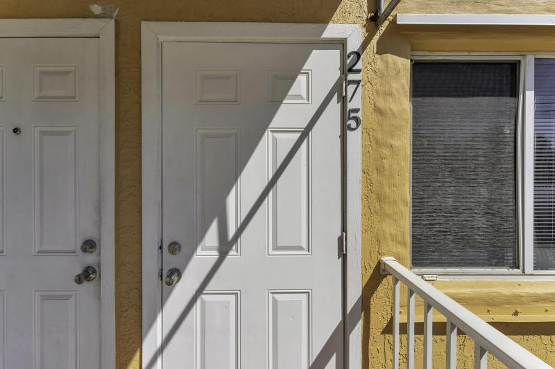 Duplex, Triplex and Fourplex Images