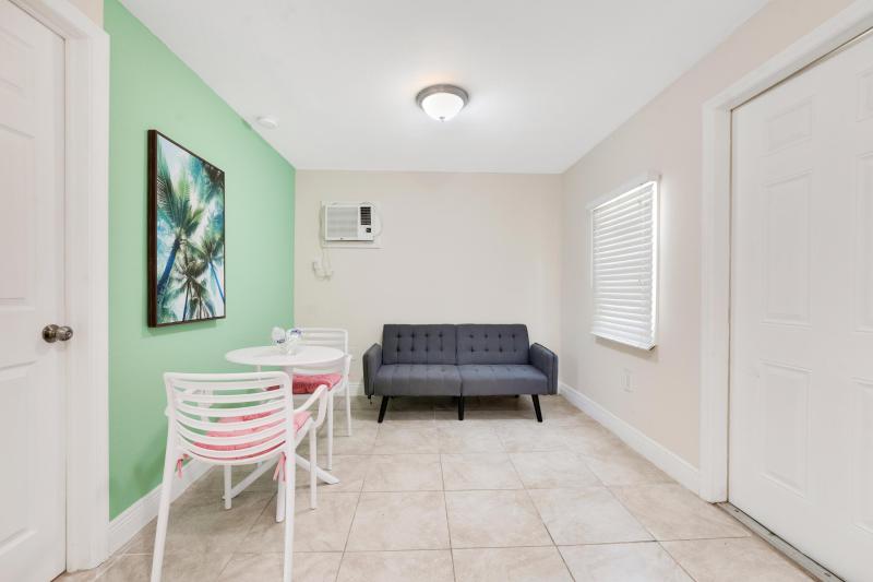 Duplex, Triplex and Fourplex Images