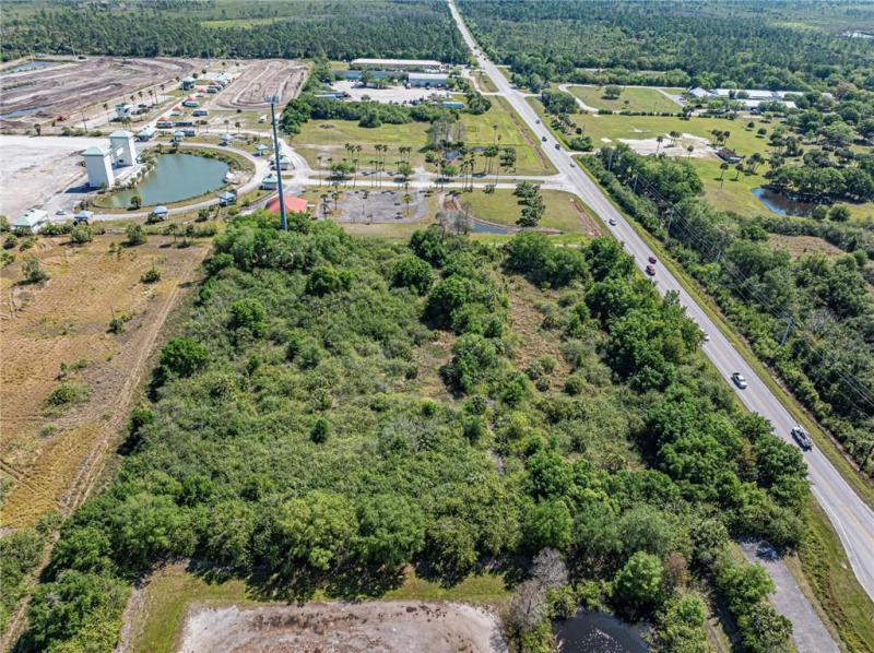  Commercial & Industrial Land Images 