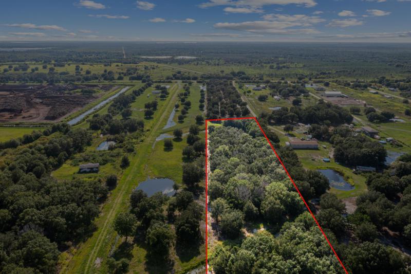  Commercial & Industrial Land Images 